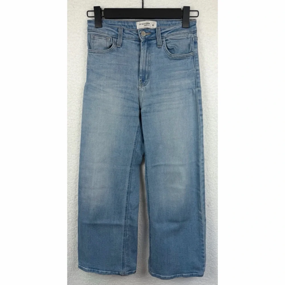 JUST BLACK DENIM • Blue Light Wash High-Waisted Wide-Leg Jeans, 25 - Picture 14 of 14